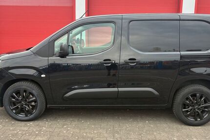 Peugeot Partner 116.213 km 11.000 &euro; Düsseldorf 40223