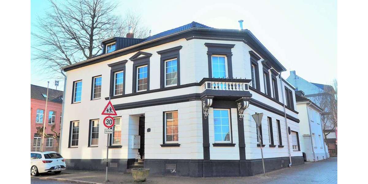 Einfamilienhaus Bedburg - 11 Zimmer, 306 m&sup2;, 480.000&euro; | Angebot:26382225