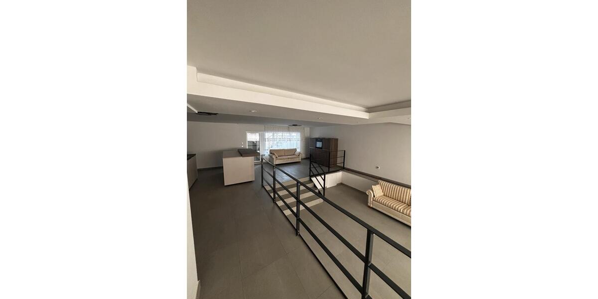 Etagenwohnung Korschenbroich - 1 Zimmer, 79 m&sup2;, 900&euro; | Angebot:26678016