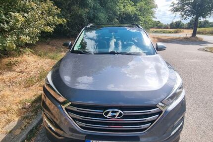 Hyundai TUCSON 172.000 km 14.350 &euro; Kempen 47906