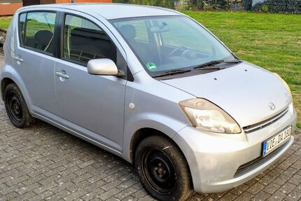 Daihatsu Sirion 231.000 km 2.500 &euro; Krefeld 47802