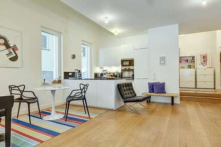 Wohnung Düsseldorf - 2 Zimmer, 72 m&sup2;, 575.000&euro; | Angebot:26913635