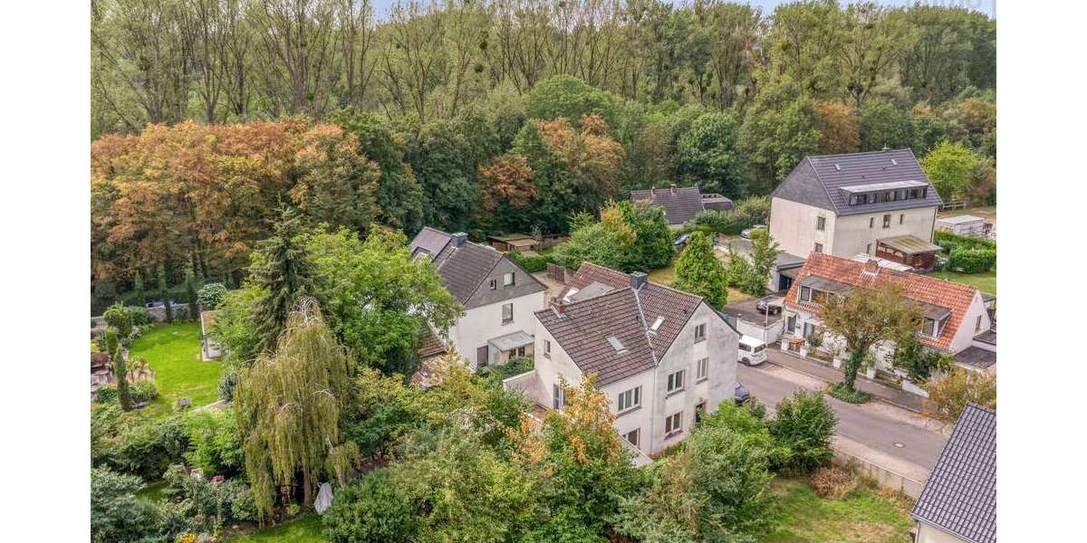 Einfamilienhaus Düsseldorf Stadtbezirk 9 - 8 Zimmer, 127 m&sup2;, 420.000&euro; | Angebot:27295067