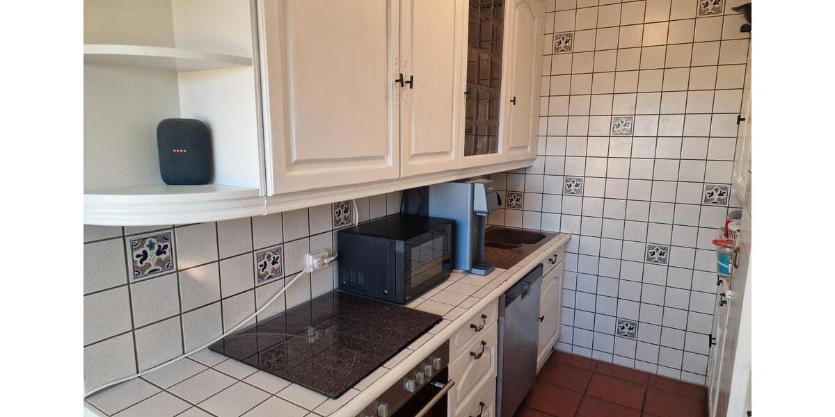 Etagenwohnung Düsseldorf Lörick - 3 Zimmer, 75 m&sup2;, 299.000&euro; | Angebot:27496198