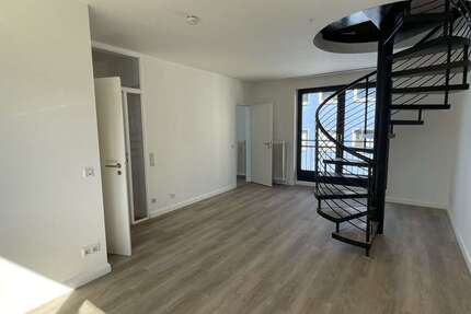 Wohnung Krefeld Krefeld-Mitte - 2 Zimmer, 58 m&sup2;, 500&euro; | Angebot:26188311