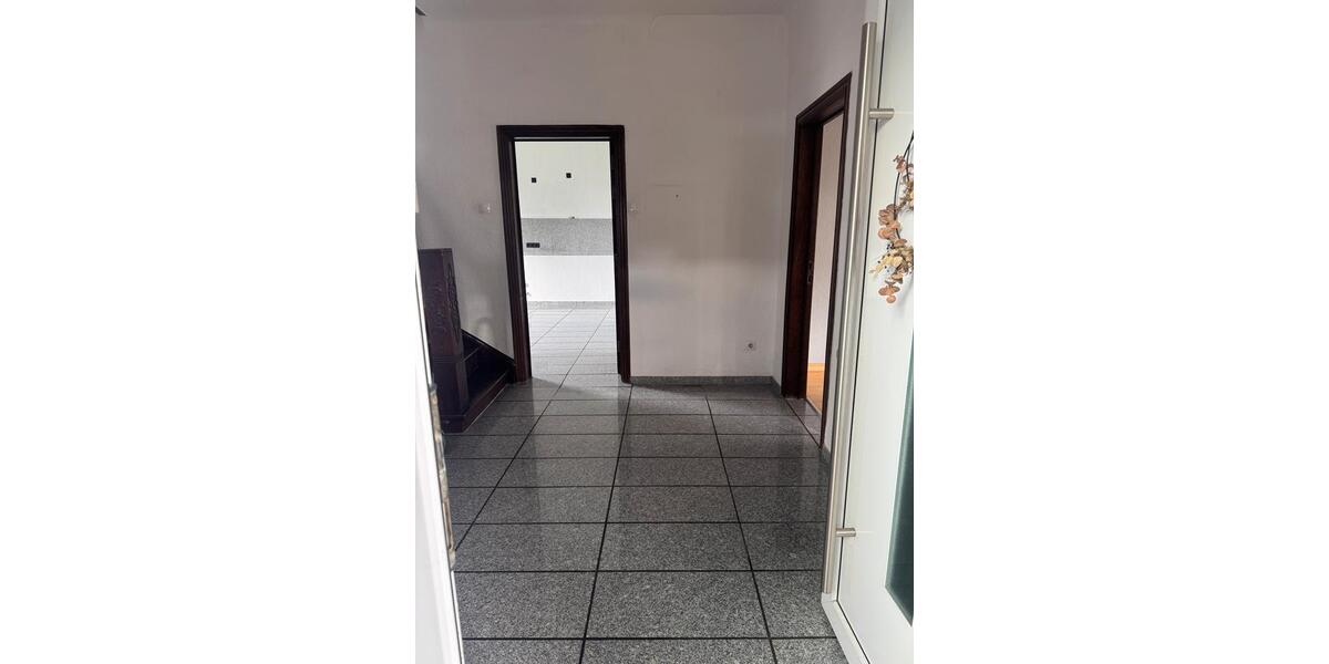 Einfamilienhaus Krefeld Benrad - 8 Zimmer, 173 m&sup2;, 459.000&euro; | Angebot:26907613