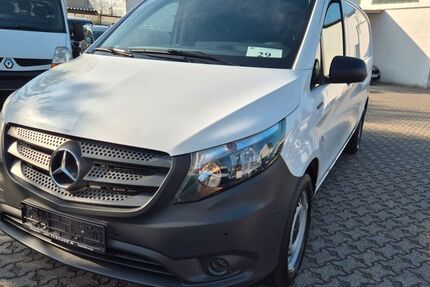 Mercedes-Benz Vito 64.900 km 11.781 &euro; Mönchengladbach 41063