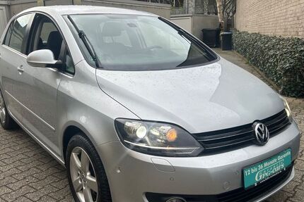 VW Golf 195.000 km 6.250 &euro; Düsseldorf 40589