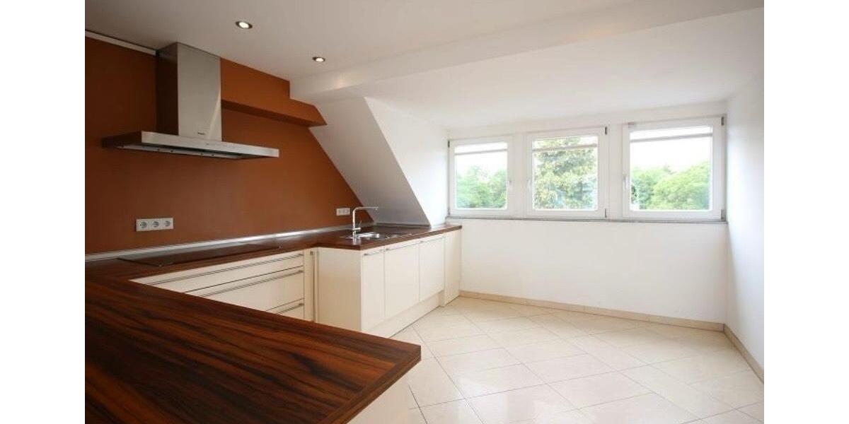 Maisonettenwohnung Krefeld Cracau - 4 Zimmer, 123 m&sup2;, 300.000&euro; | Angebot:27453454