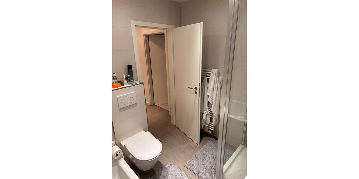 Etagenwohnung Mönchengladbach - 4 Zimmer, 95 m&sup2;, 244.000&euro; | Angebot:26235886