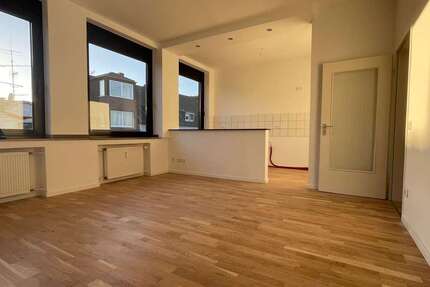 Wohnung Mönchengladbach Rheydt - 2 Zimmer, 47 m&sup2;, 530&euro; | Angebot:27397141