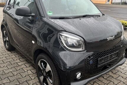 Smart ForTwo 8.100 km 17.980 &euro; Mönchengladbach 41063