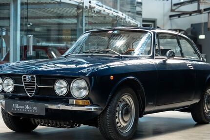 Alfa Romeo Junior 63.821 km 39.900 &euro; Düsseldorf 40591