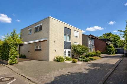 Haus Kaarst - 12 Zimmer, 382 m&sup2;, 669.000&euro; | Angebot:27181412