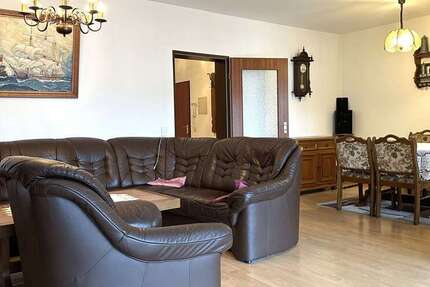 Wohnung Krefeld Cracau - 3 Zimmer, 90 m&sup2;, 775&euro; | Angebot:26567356