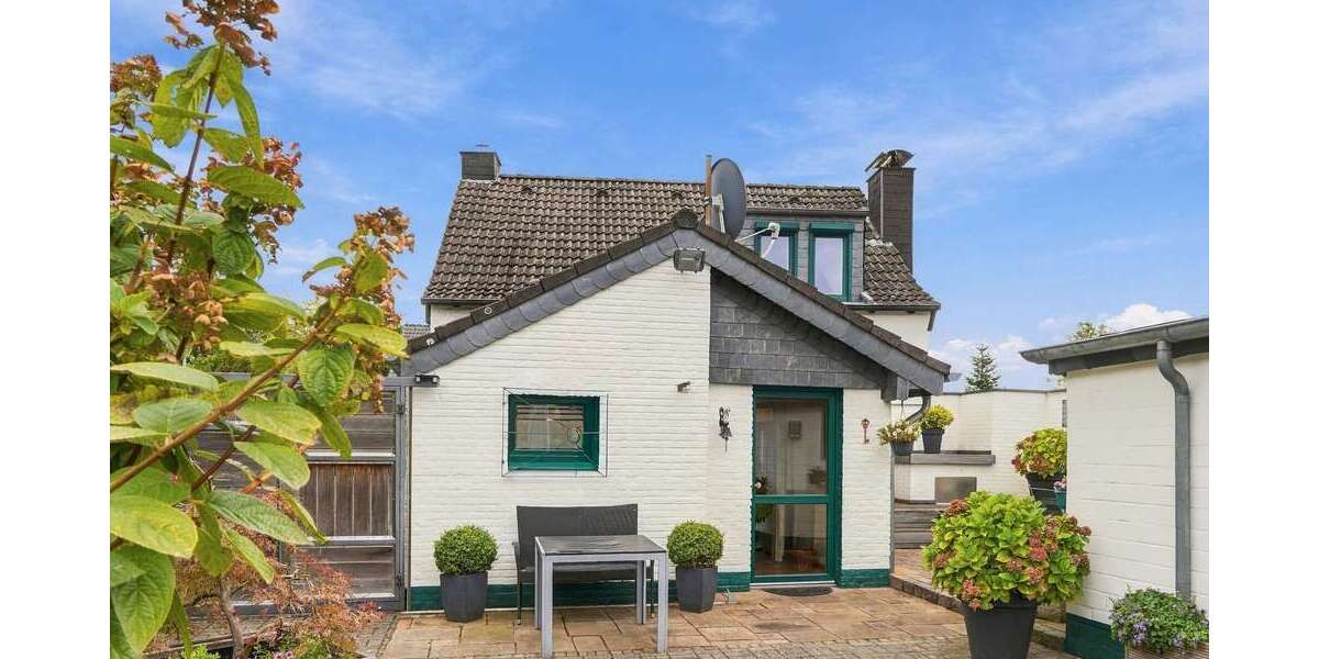 Einfamilienhaus Krefeld Hülser Berg - 6 Zimmer, 196 m&sup2;, 598.000&euro; | Angebot:27469322