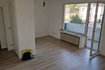 Wohnung Kaarst Büttgen - 1 Zimmer, 42 m&sup2;, 461&euro; | Angebot:27473790