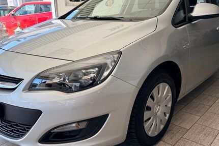 Opel Astra 10.854 km 10.900 &euro; Grefrath-Oedt 47929