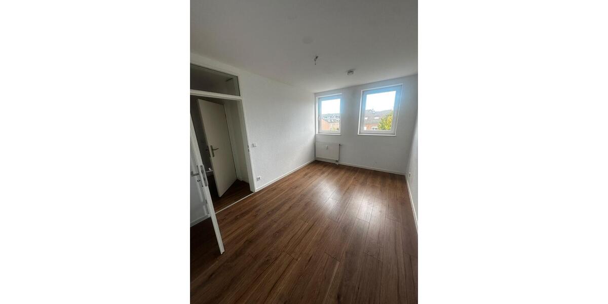 Maisonettenwohnung Mönchengladbach Süd - 4 Zimmer, 100 m&sup2;, 239.000&euro; | Angebot:27489524