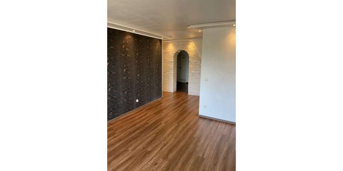 Etagenwohnung Mönchengladbach Nord - 4 Zimmer, 104 m&sup2;, 210.000&euro; | Angebot:27069534