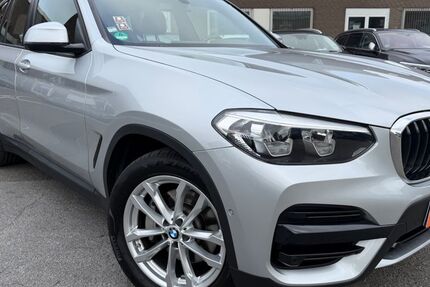 BMW X3 86.400 km 26.880 &euro; Düsseldorf 40549