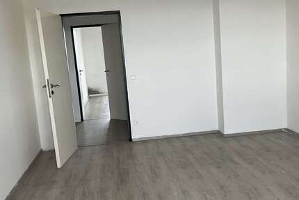 Wohnung Mönchengladbach Hardterbroich-Pesch - 3 Zimmer, 83 m&sup2;, 706&euro; | Angebot:27454170