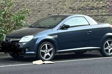 Opel Tigra 89.000 km 3.500 &euro; düsseldorf 40211