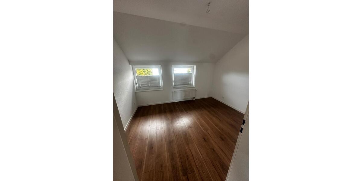 Maisonettenwohnung Mönchengladbach Süd - 4 Zimmer, 100 m&sup2;, 239.000&euro; | Angebot:27489524