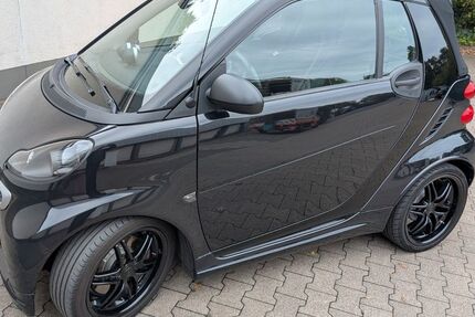Smart ForTwo 96.000 km 12.600 &euro; Neuss 41472