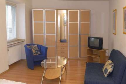 Zimmer Düsseldorf Stadtmitte - 2 Zimmer, 1.321&euro; | Angebot:26878896