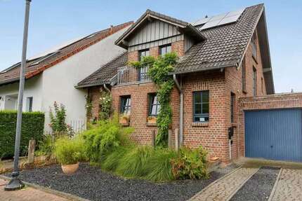 Haus Korschenbroich - 6 Zimmer, 180 m&sup2;, 695.000&euro; | Angebot:27392318