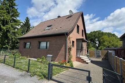 Haus Mönchengladbach West - 6 Zimmer, 132 m&sup2;, 400.000&euro; | Angebot:27350142