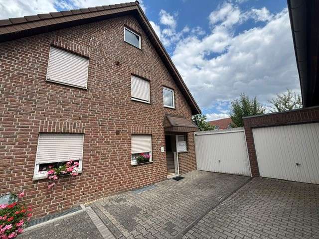 Etagenwohnung Mönchengladbach West - 2 Zimmer, 77 m&sup2;, 259.000&euro; | Angebot:27336957