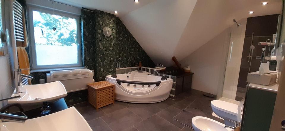 Einfamilienhaus Neukirchen-Vluyn Vluyn - 5 Zimmer, 226 m&sup2;, 860.000&euro; | Angebot:27479945