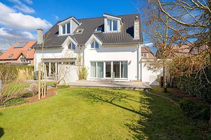 Haus Mönchengladbach West - 7 Zimmer, 269 m&sup2;, 690.000&euro; | Angebot:26906076