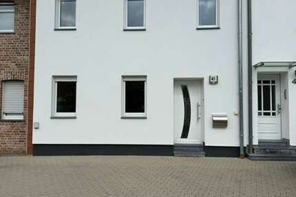 Haus Heinsberg - 3 Zimmer, 101 m&sup2;, 1.100&euro; | Angebot:27322803