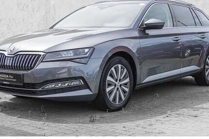 Skoda Superb 34.634 km 28.440 &euro; Düsseldorf 40474