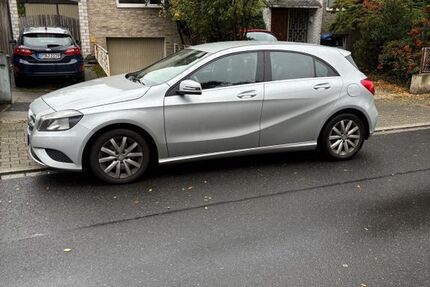 Mercedes-Benz A 180 160.000 km 6.300 &euro; Düsseldorf 40211
