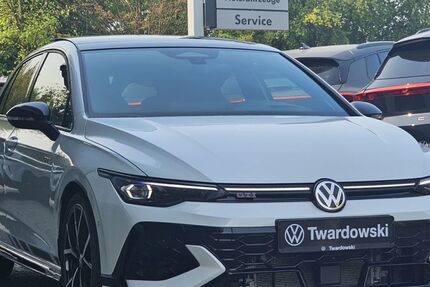 VW Golf 17.063 km 42.990 &euro; Wegberg 41844