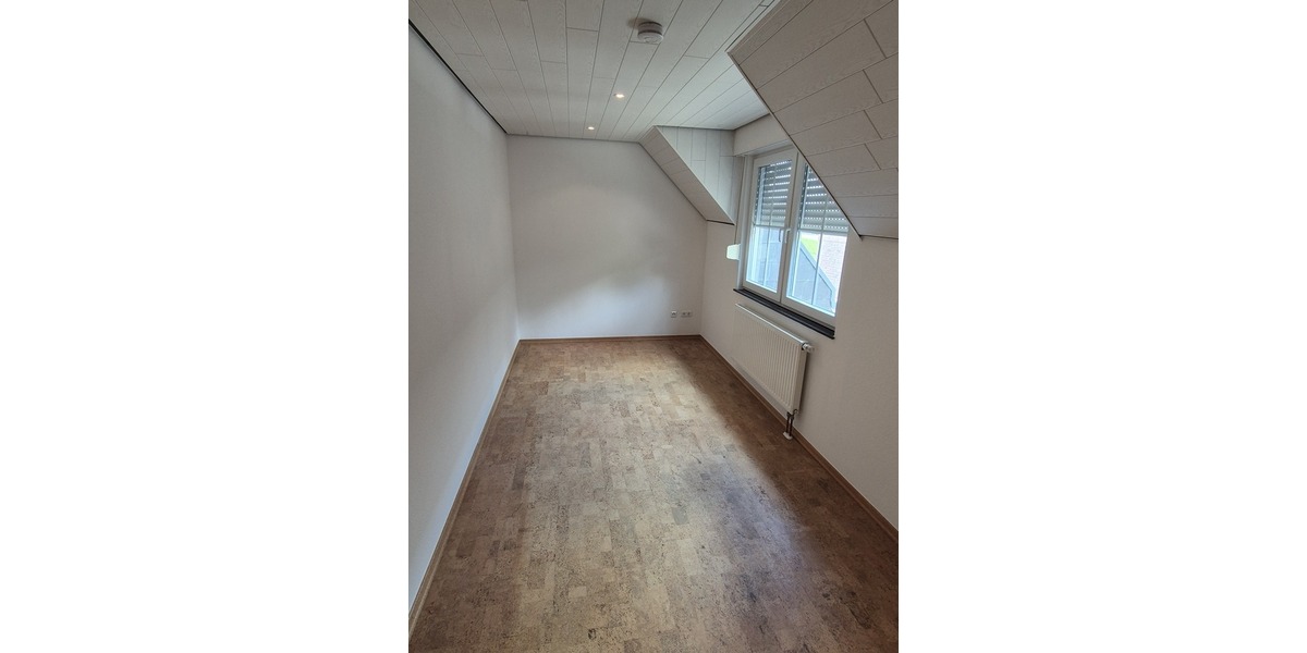 Charmante Obergeschosswohnung in naturnaher Lage zu vermieten - 4- Wegberg Petersholz | Angebot:27330794