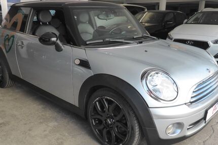 Mini Cooper 145.000 km 3.750 &euro; Düsseldorf 40223