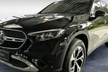 Mercedes-Benz GLC 300 27.569 km 53.848 &euro; Mönchengladbach 41238
