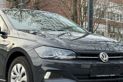 VW Polo 61.222 km 11.490 &euro; Mönchengladbach 41068