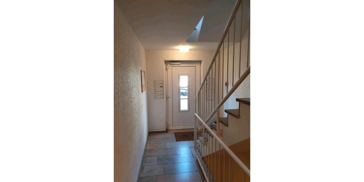 Dachgeschoßwohnung Neuss Furth-Mitte - 2 Zimmer, 63 m&sup2;, 259.000&euro; | Angebot:27456099