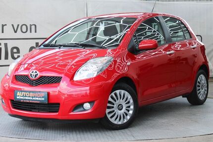 Toyota Yaris 81.000 km 7.950 &euro; Mönchengladbach 41066