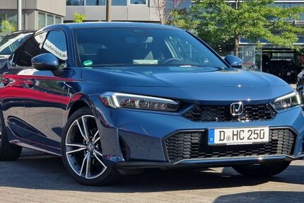 Honda Civic 4.500 km 35.980 &euro; Düsseldorf 40233