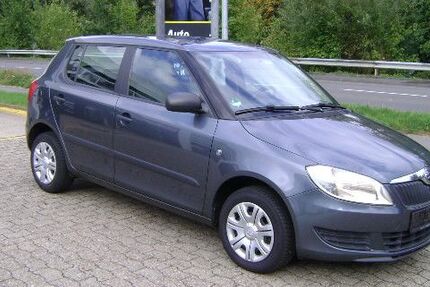 Skoda Fabia 112.619 km 4.490 &euro; Mönchengladbach 41189