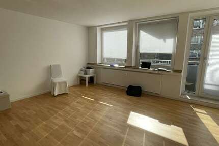 Wohnung Düsseldorf Stadtmitte - 1 Zimmer, 43 m&sup2;, 725&euro; | Angebot:27396506