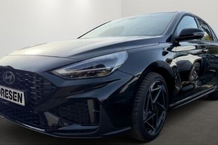 Hyundai i30 2.483 km 31.790 &euro; Mönchengladbach 41061
