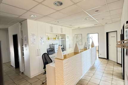 Gewerbeobjekt Korschenbroich - 1.200&euro; | Angebot:26435037